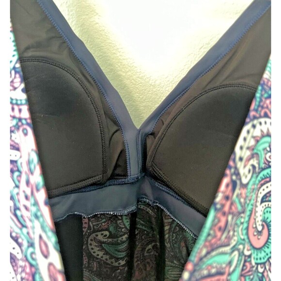Skirted Geometric Swim dress /Swimsuit Paisley Multicolor Size 14 New - Picture 12 of 16